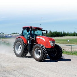 McCormick-traktoreiden uusi alku on sujunut lupaavasti. Ensimmäisiä traktoreita on jo toimitettu ja traktoreiden laatu ja ominaisuudet vaikuttavat hyviltä.