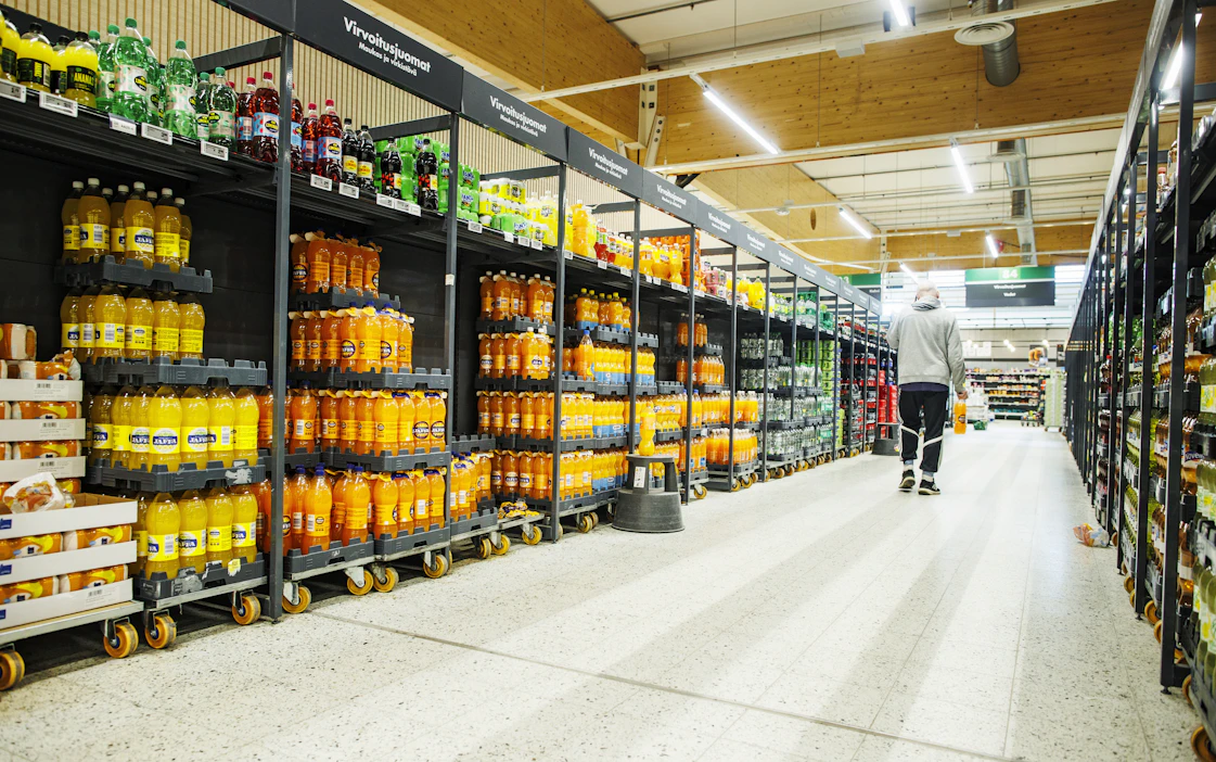 Appelsiinilimonadin suosio on Laitilan Wirvoitusjuomatehtaan toimitusjohtaja Olli Heikkilän mukaan laskenut.