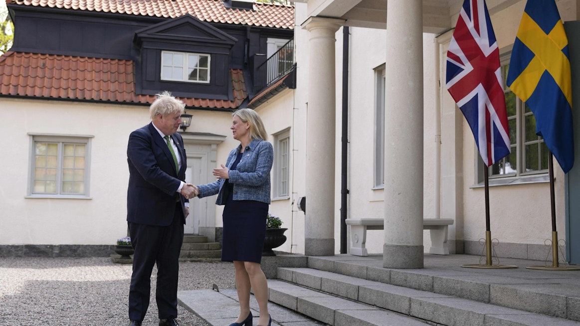 Britannian pääministeri Boris Johnson ja Ruotsin pääministeri Magdalena Andersson tapaavat tänään Ruotsissa, minkä jälkeen Johnson matkustaa Suomeen. LEHTIKUVA/AFP. 