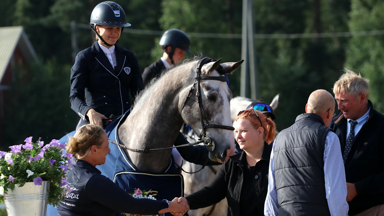 Laatuarvosteluvoittaja Södergårds Levitation ja muut nuoret menestyjät on kutsuttu mukaan Youngster Meetingiin.