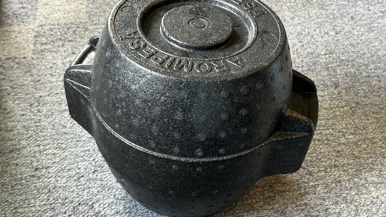 Aromipesä: suomalainen haudutuslaite, joka on palvellut kotikeittiöissä jo 1990-luvulta lähtien.