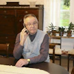 Erkki Holma on kirjoittanut kolumneja Koneviestiin 38 vuotta. Työ jatkuu, vaikka Erkki täytti juuri 80 vuotta.