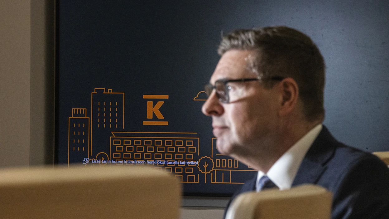 Kuluttajalta tänään kysyttäessä hinta on jälleen kilpailukeinona ykkönen. Kesko pyrkii Jorma Rauhalan mukaan myymään mahdollisimman paljon kotimaista ruokaa. ”Se on parasta, mitä voimme tehdä.”