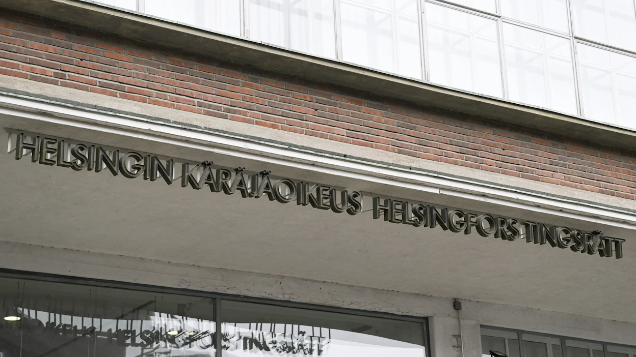 Helsingin käräjäoikeus on hylännyt kaikki ympäristöliike Elokapinan ja sen taustayhdistyksen Elonvaalijat ry:n toimintaan liittyvät syytteet.