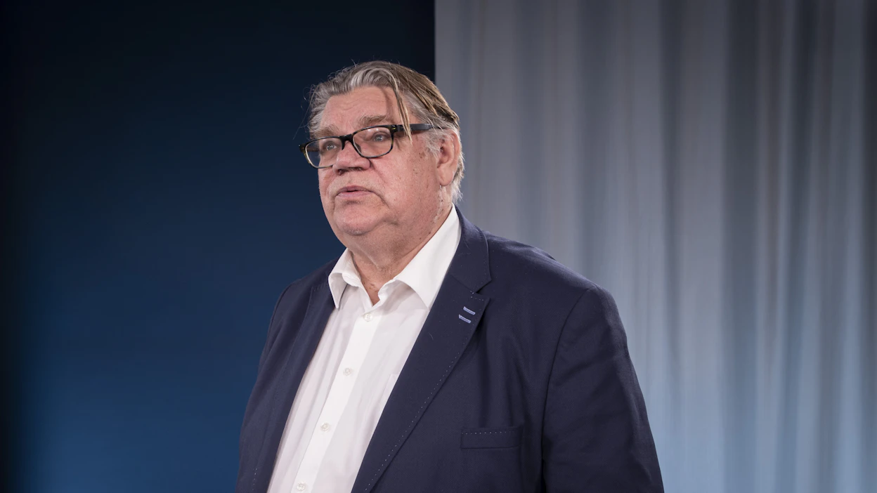 ”Perussuomalaisten kanssa en ole ollut jutuilla”, Soini sanoo eurovaaliehdokkuudesta.