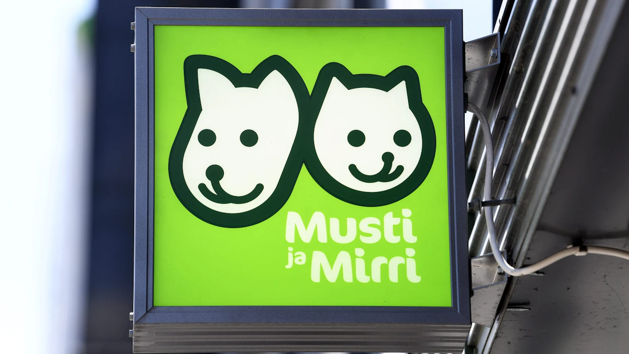 Musti ja Mirri -ketjussa myytyä ruokaa syöneiden lemmikkieläinten sairastumisien syyksi on varmistunut ulkomaisen perunahiutaleen korkea glykoalkaloiditaso. LEHTIKUVA / Vesa Moilanen.