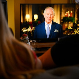 Kuningas Charlesin joulupuheen televisioi BBC. LEHTIKUVA / AFP. 