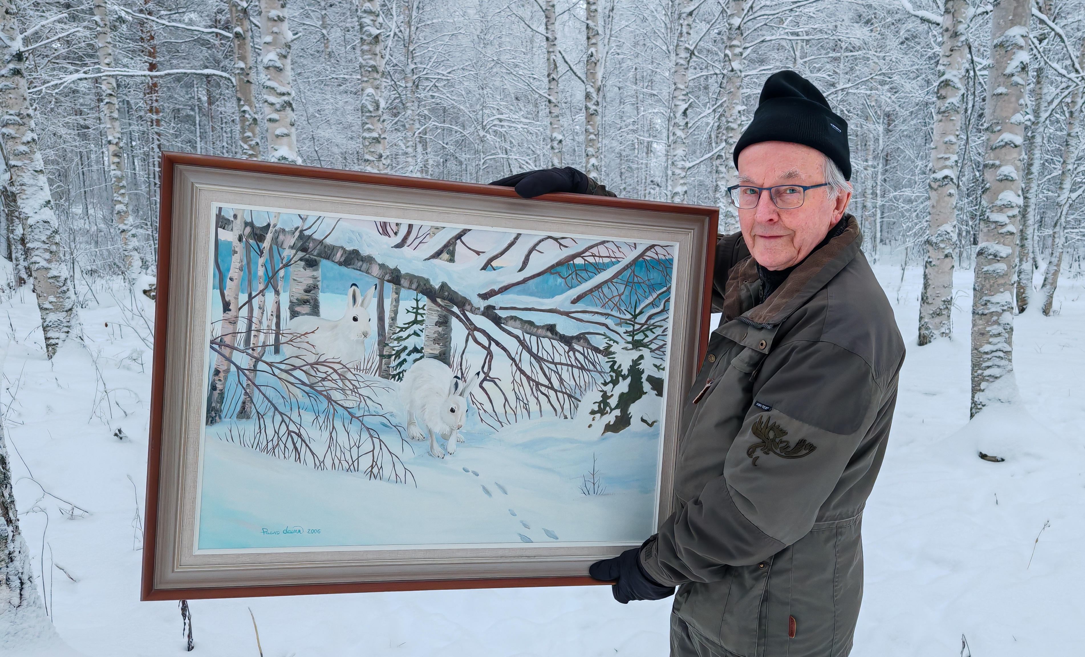 ”Kun eläin on sille luontaisessa ympäristössä ja näyttää olevan elossakin, taideteos on onnistunut”, rovaniemeläinen erätaitelija Paavo Laine kertoo.