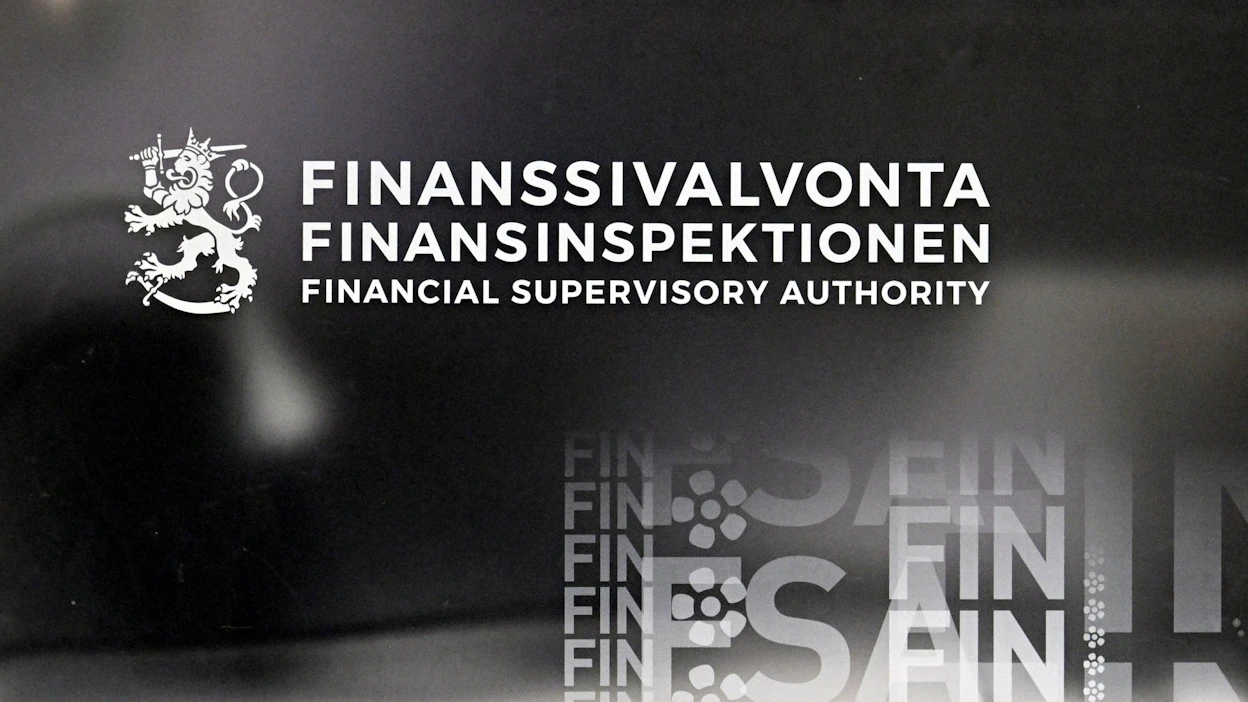Finanssivalvonnan mukaan kilpajuoksu rikollisia vastaan ei osoita hidastumisen merkkejä. LEHTIKUVA / Markku Ulander.