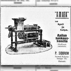 Suomalainen Kalustokauppa ilmoitti lehdessä Amata-nimisestä apilan hankauskoneesta. 