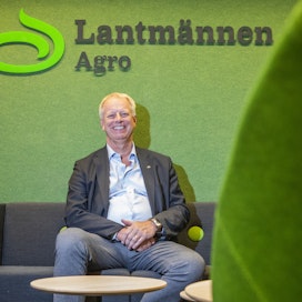 ”Osuuskuntana tiedämme, että suomalaisilla ja ruotsalaisilla maanviljelijöillä on paljon yhteistä”, sanoo Lantmännen-konsernin hallituksen puheenjohtaja Per Lindahl.
