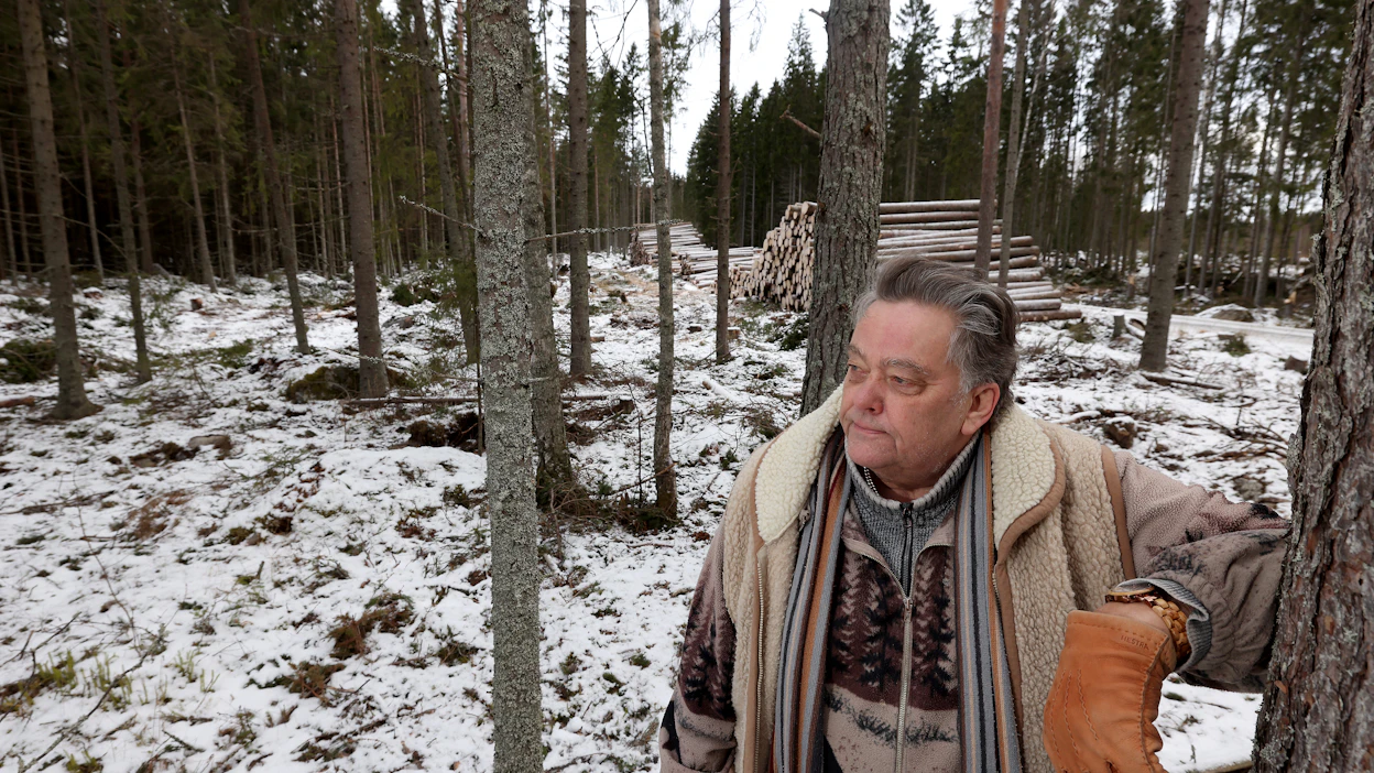 Etämetsänomistajien liiton puheenjohtaja Rauno Numminen on useammassa kiinteistökaupassa törmännyt kunnan etuosto-oikeuteen.