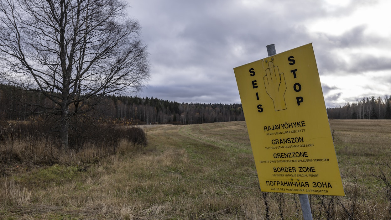 Rajavyöhykkeen merkki on tuttu näky Etelä-Karjalassa. 