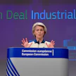 EU-komission puheenjohtaja Ursula von der Leyen antoi keskiviikkona lisävalotusta siihen, millä eväillä Euroopan saisi komission mielestä pidettyä kilpailukykyisenä. LEHTIKUVA/AFP.