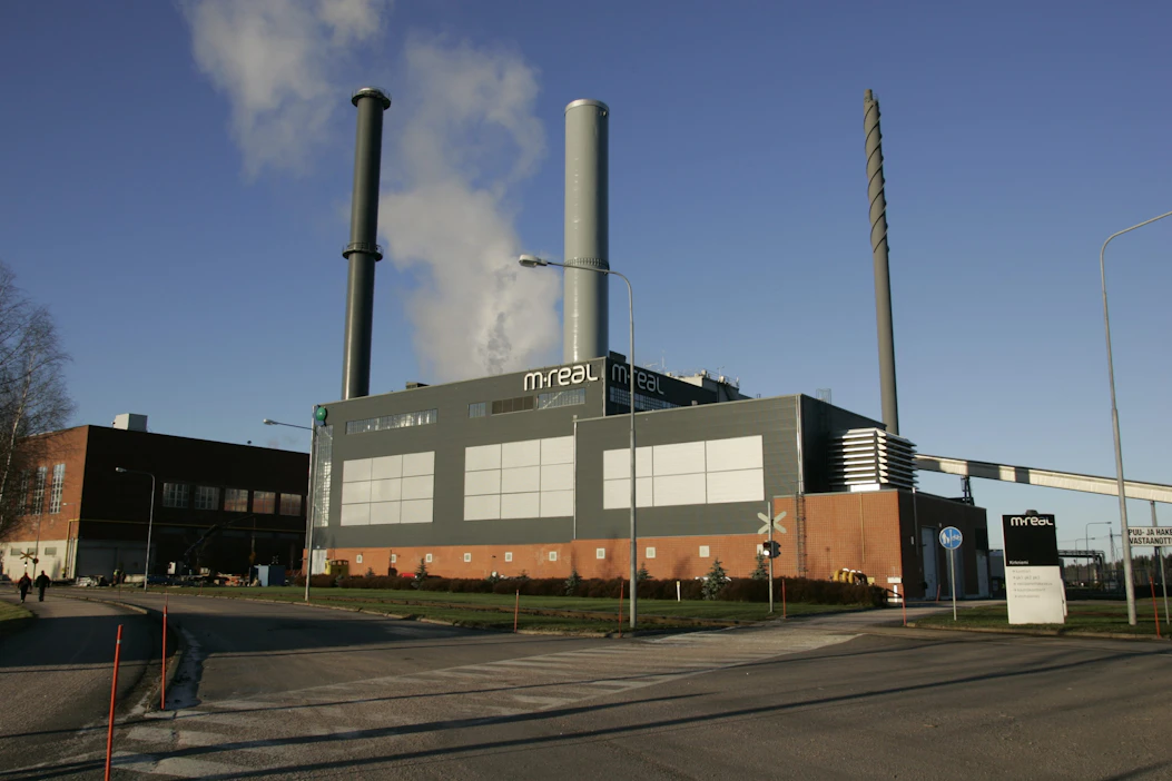 Vuoden 2008 loppuun asti Kirkniemen tehdas oli Metsäliiton pörssiyhtiön M-realin omistuksessa. Arkistokuva.