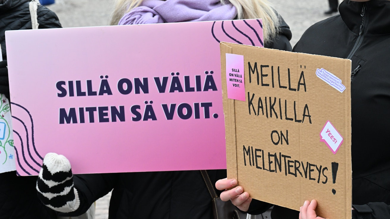 Ihmisten ahdistavan olon taustalla ovat tavallisimmin työttömyys, talousvaikeudet, arjessa selviytymisen vaikeudet ja ihmissuhdehuolet, mielenterveysjärjestö kertoo. JUSSI NUKARI / LEHTIKUVA.