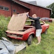 EU haluaa kierrättää vanhat lato- ja romuautot, joista osa kiinnostaa edelleen myös niitä kunnostavia autoharrastajia.
