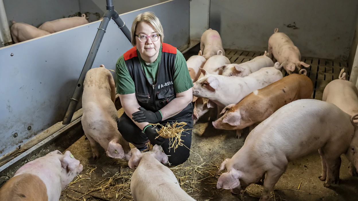 Lotta Iso-Tuiskun mielestä kertoo paljon kaupparyhmän arvoista, että ulkomaisen tuorelihan myyntiä myymälöissä edes harkitaan.