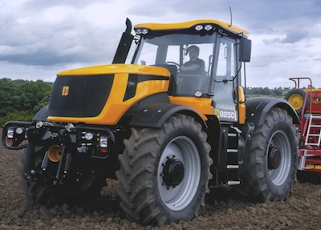 06JCB8250