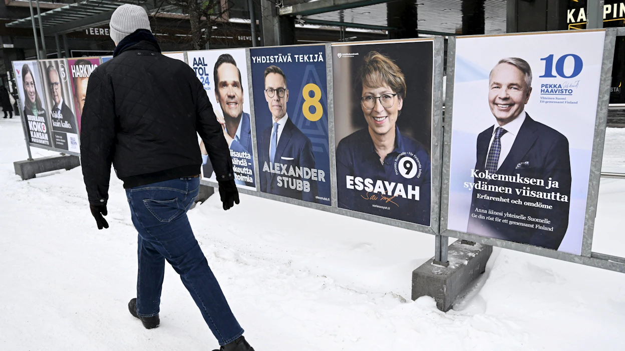 Vaaleissa voi äänestää ennakkoon kotona, jos heikentyneen liikkumiskyvyn vuoksi äänestyspaikalle meneminen on hyvin vaikeaa. Kuvituskuva.