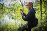 Pari sekuntia hyvää ja käyttökelpoista videomateriaalia videolle voi syntyä kesken kohdesuunnittelun metsäkäynnin. Matias Sarusto Mikon Metsäpalvelusta kuvaa klippiä.