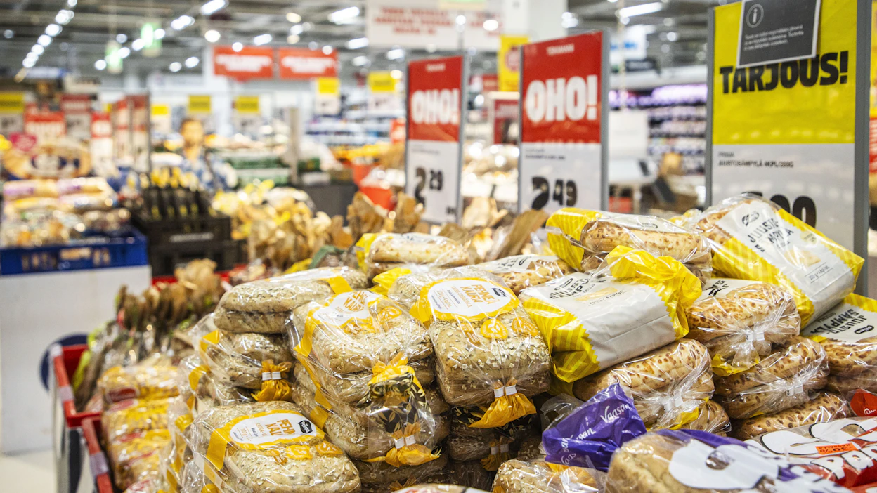 S-ryhmän kasvu jatkuu. Uusin tulokas päivittäistavarakaupan markkinassa on Tokmanni, joka toi Spar-ketjun takasin Suomeen vuoden alussa.
