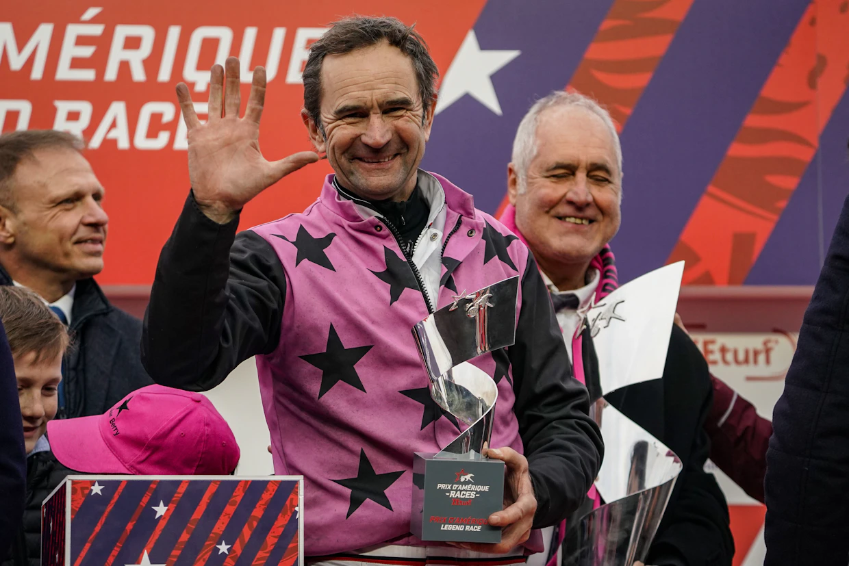 Jean-Michel Bazire on voittanut ohjastajana viidesti Prix d’Ameriguen. Valmentajana Bazire on juhlinut voittoa kolmesti.