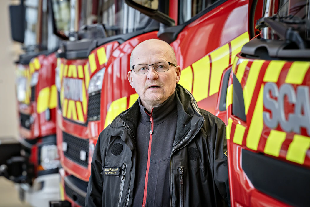 Hälytysajoneuvojen kohtaamisessa on edelleen paljon epätietoisuutta, sanoo Keijo Kangastie.