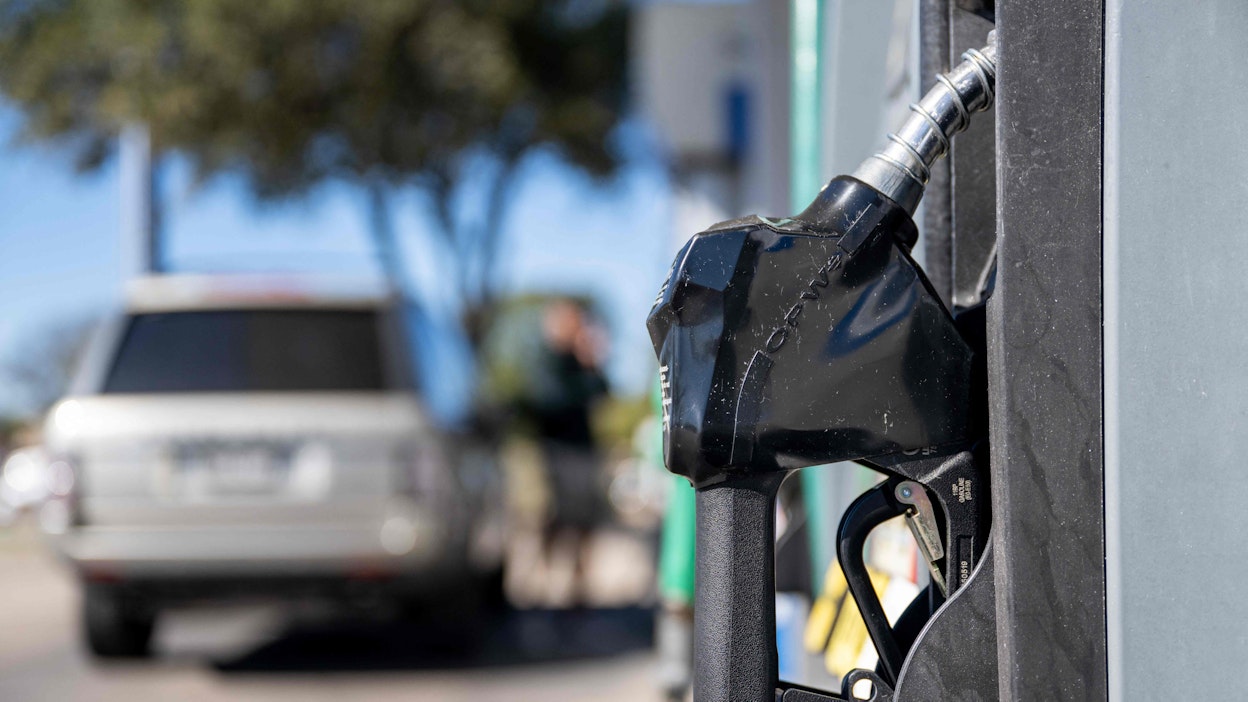 Öljyn hinnassa on nähty viime viikkoina kovia hintapiikkejä. LEHTIKUVA/AFP.