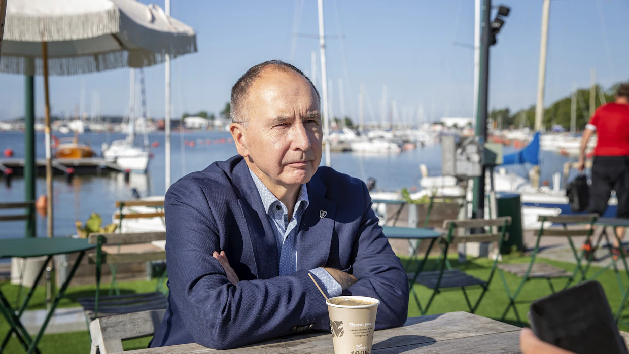 Pekka Toveri muistuttaa kuitenkin, että Suomi ei ole koskaan ollut näin hyvässä turvassa kuin se on nyt.