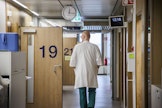Eturauhassyöpä on miesten yleisin syöpä Suomessa, johon sairastuu joka päivä 15 suomalaista miestä ja josta toipumisessa varhainen toteaminen on tärkeää.