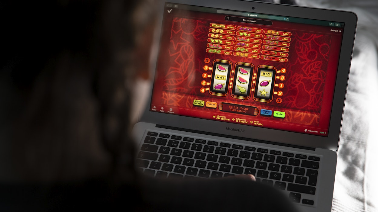 Tulevaisuudessa rahapelaaminen jakaantuu Suomessa kahteen eri markkinaan.