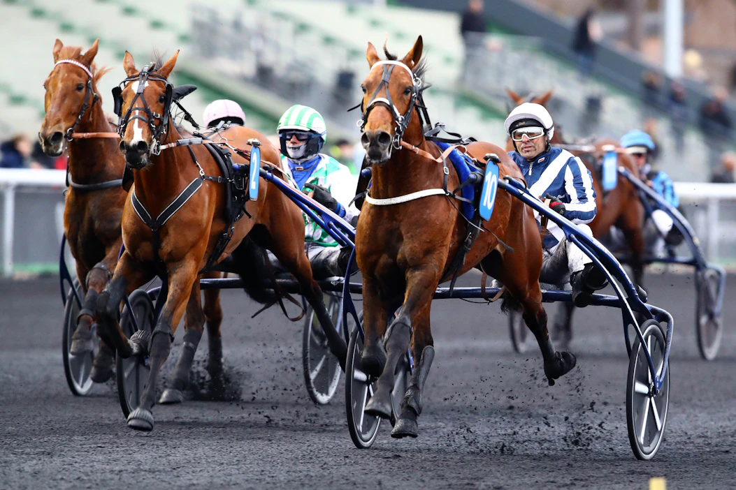 Horsy Dream ja Eric Raffín ottivat viime lauantain Prix Face Time Bourbonin nimiinsä vaivattoman näköisesti. Oriilla suunnitellaan Pohjoismaiden reissua kevääksi.