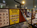 Vapauden liiton vaalimainokset joutuivat Seinäjoella ilkivallan kohteeksi.