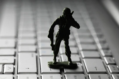 Kremlin ainoa strateginen onnistuminen näkyy sen pitkäjänteisessä tavassa lietsoa vastakkainasettelua omaksi edukseen, kirjoittaja toteaa. Kuvituskuva.