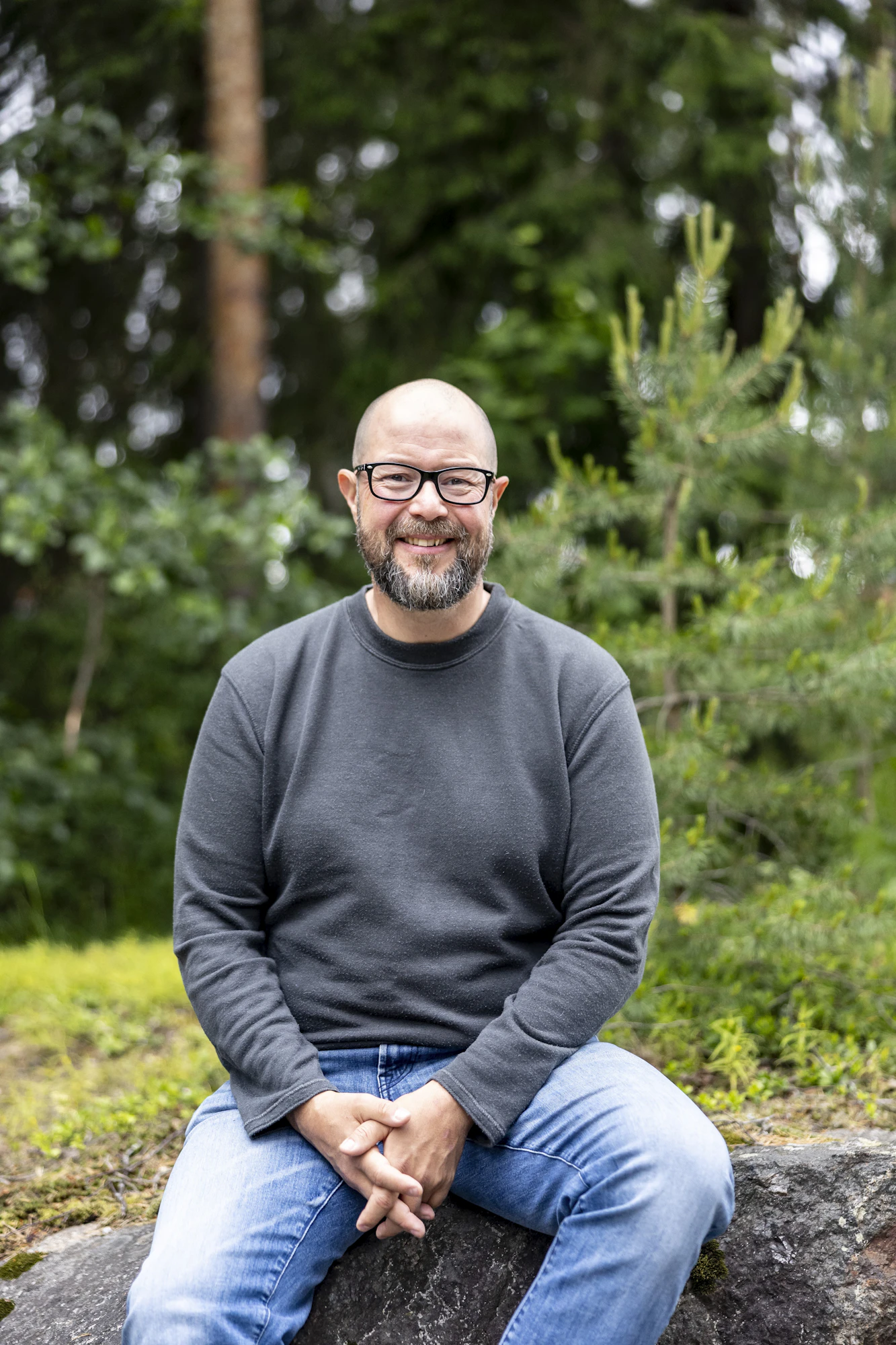 Suuri osa tutkimusprofessorin työajasta menee tutkimushankkeiden rahoituksen hankinnassa.