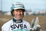 Örjan Kihlström on hieman yllättäen taas suomalaisen AMG Stablen ohjastaja The Hambletonianissa.