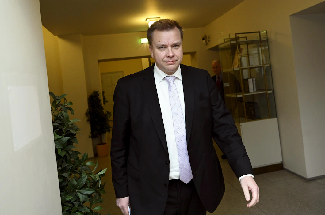 Antti Kaikkosella on vaimonsa kanssa kaksi pientä poikaa, kaksivuotias ja puolivuotias. LEHTIKUVA / VESA MOILANEN.