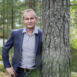 Marko Mäki-Hakola pitää parlamentin päätöstä taksonomiasta hämmentävänä.