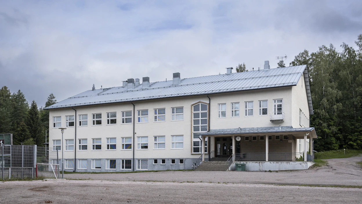 Kuivannon kyläkoulu Orimattilassa on jo kertaalleen, vuonna 2020, päätetty lakkauttaa. Toistaiseksi koulu on saanut kuitenkin jatkoaikaa, ja uusi lukuvuosi on jälleen käynnistynyt.