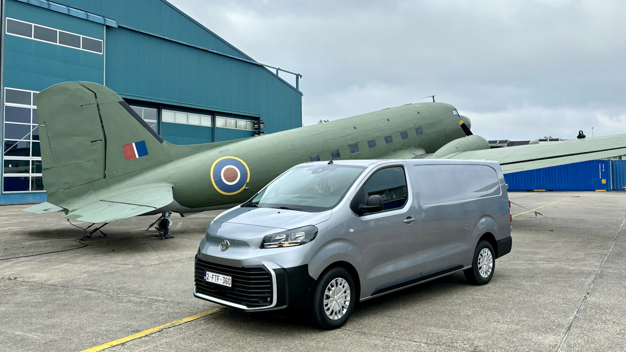 Toyota hakee uudella Proace-mallistolla 15 prosentin osuutta pakettiautokaupasta.