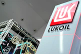 Teboilin omistava Lukoil ilmoitti viime viikolla sopineensa omistusten myymisestä venäläistaustaiselle Gunvorille. LEHTIKUVA / AFP .