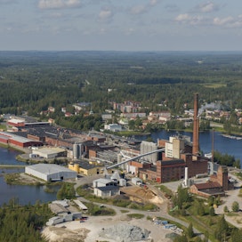 Metsä Tissuen Mäntän tehtaalla Mänttä-Vilppulassa Pohjois-Pirkanmaalla valmistetaan Serla-, Lambi- ja Katrin-pehmopaperia ja asiakkaiden omia tuotemerkkejä sekä Saga voi- ja leivinpapereita.