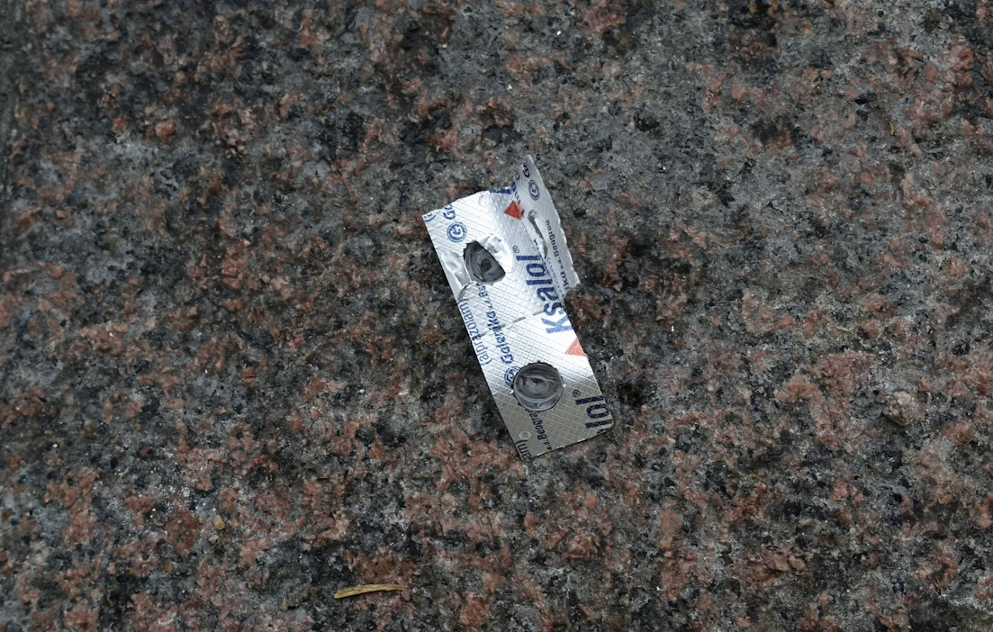 Opioidien ja keskushermostoa lamaavien aineiden samanaikainen sekakäyttö voi aiheuttaa kuolemaan johtavan hengityslaman matalillakin pitoisuuksilla. LEHTIKUVA / Teemu Salonen.