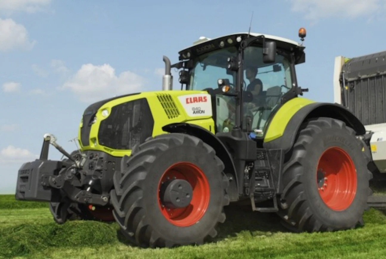 14ClaasAxion800