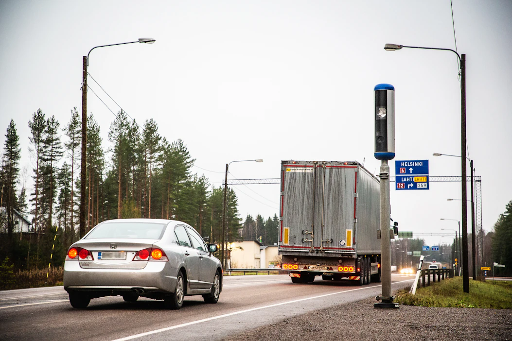 Tavallisen B-ajokortin uusijoiden tulee käydä lääkärintarkastuksessa ajokorttia uusiessa siitä asti, kun täyttävät 70 vuotta.