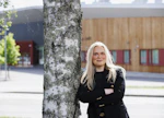 Viivi Immonen on innostunut politiikasta toden teolla. Hän toivoo, että nuoret lähtisivät laajemmin mukaan yhteiskunnalliseen vaikuttamiseen.