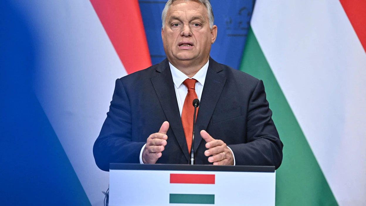 Pääministeri Viktor Orbanin Fidesz-puolue ei halunnut äänestystä Suomen ja Ruotsin Nato-jäsenyydestä tiistaiksi. LEHTIKUVA/AFP.