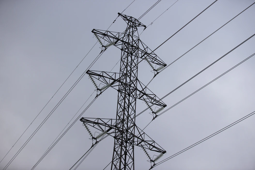 Kinect Energy tarjosi erehdyksessä sähköpörssi Nordpooliin niin suuren määrän sähköä, että hinta putosi reilusti miinukselle useiden tuntien ajaksi.