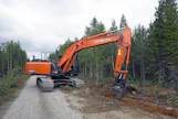 Metsäkeskuksen mukaan myös metsätie -hankkeiden rahoituksia siirtyy ensi vuodelle.